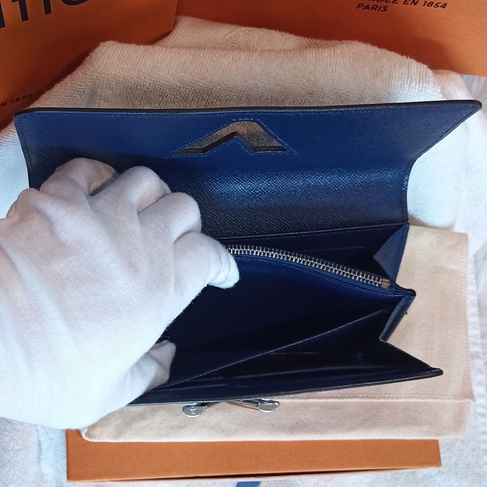 STUNNING Limited Edition LV Tropical Epi Twist Sarah Wallet Jewel Tones - Picture 12 of 16